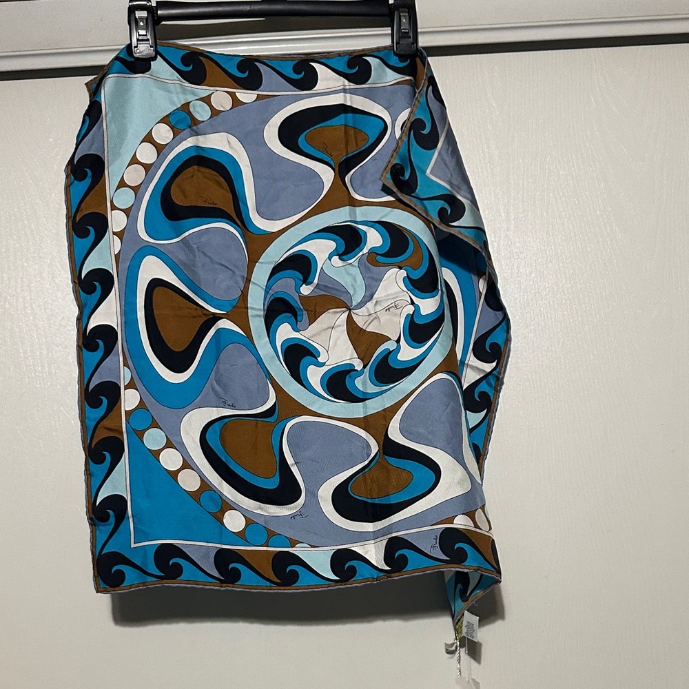 🆕Emilio Pucci Blue, Turquoise & Brown Swirl Print Silk Scarf - Picture 14 of 16